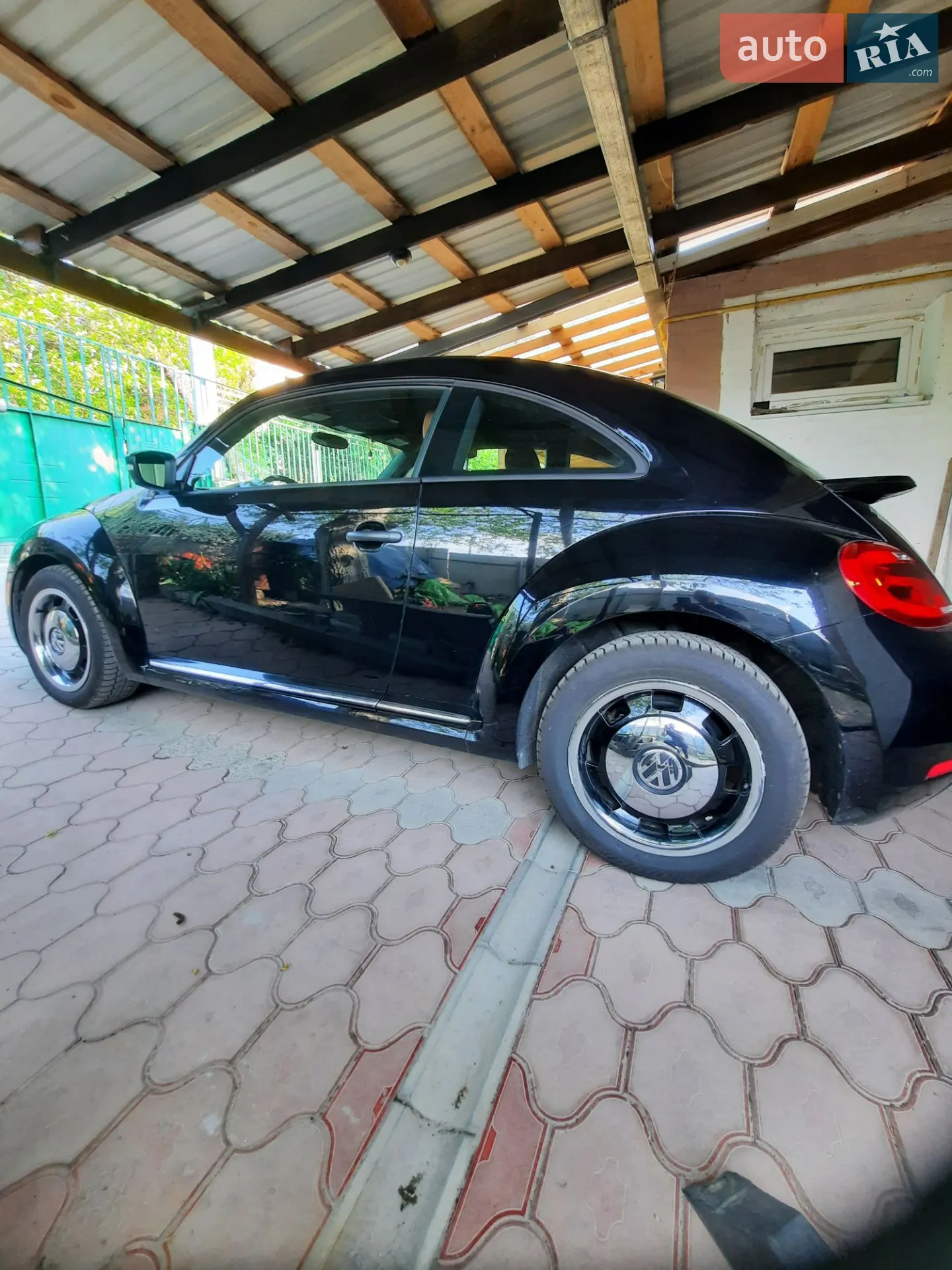 2014 Volkswagen Beetle - мініатюра 30