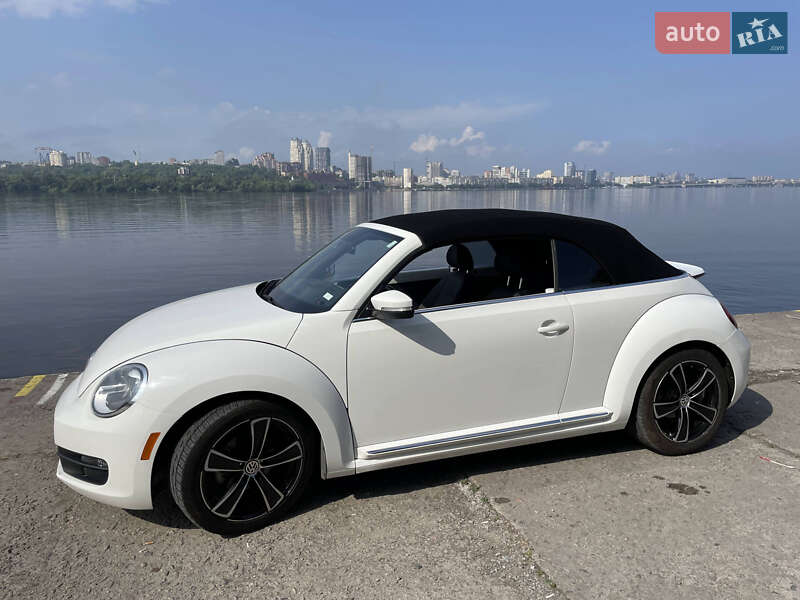 Кабриолет Volkswagen Beetle 2013 в Днепре