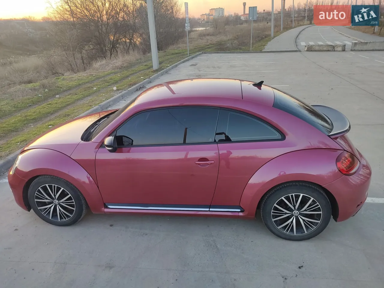 2015 Volkswagen Beetle - мініатюра 23