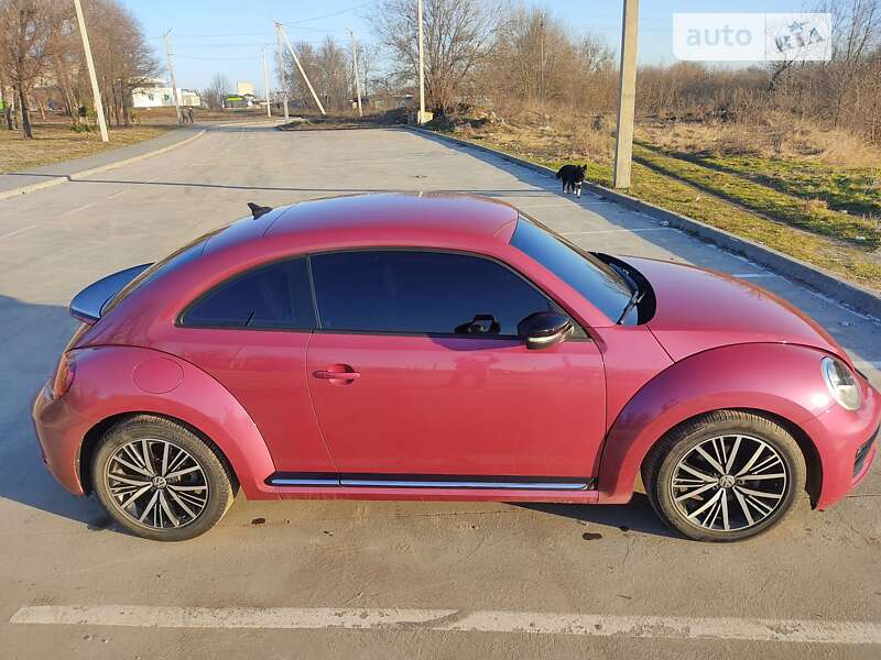Хэтчбек Volkswagen Beetle 2016 в Синельниково