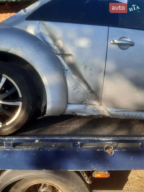 Хетчбек Volkswagen Beetle 1999 в Берегомету