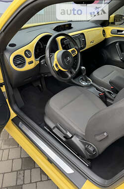 Хетчбек Volkswagen Beetle 2013 в Дніпрі