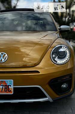 Хэтчбек Volkswagen Beetle 2017 в Ужгороде