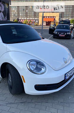 Кабріолет Volkswagen Beetle 2013 в Луцьку