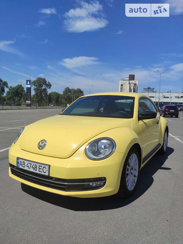 Хэтчбек Volkswagen Beetle 2012 в Киеве