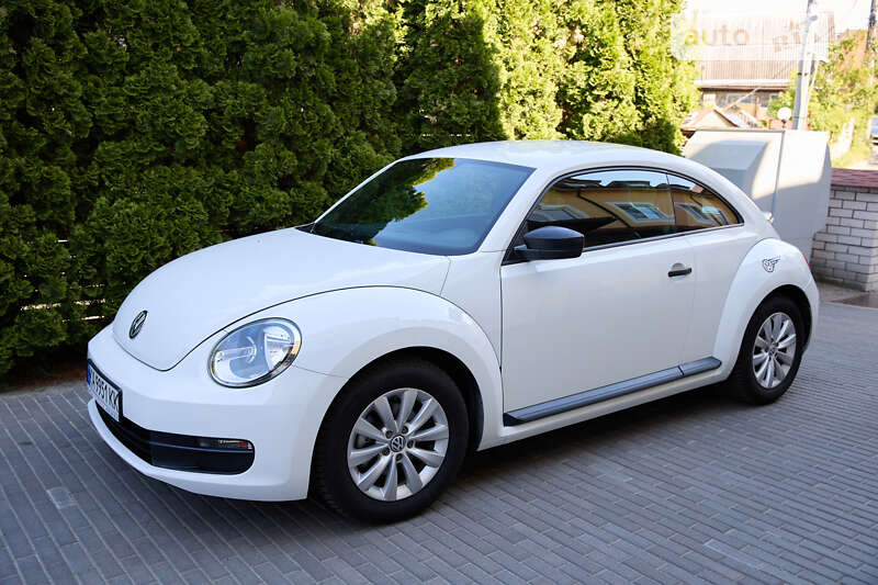 Хетчбек Volkswagen Beetle 2016 в Києві