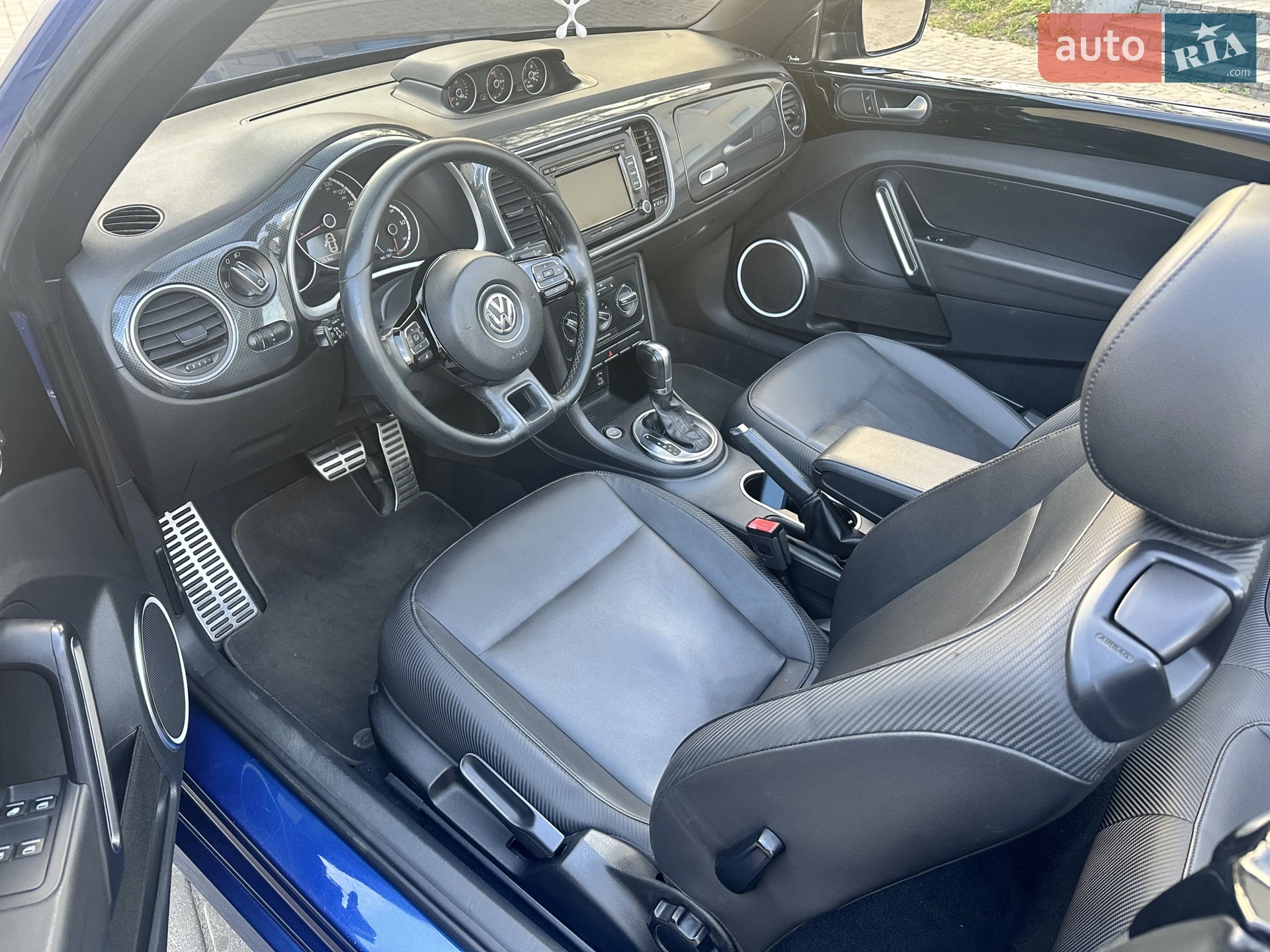 2013 Volkswagen Beetle - мініатюра 28