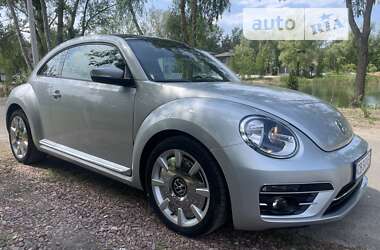 Хэтчбек Volkswagen Beetle 2015 в Киеве