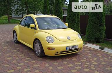 Хэтчбек Volkswagen Beetle 2000 в Владимир-Волынском