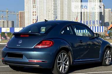 Хэтчбек Volkswagen Beetle 2017 в Киеве