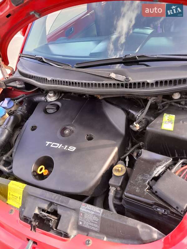 Хетчбек Volkswagen Beetle 1999 в Луцьку фото 8 Хетчбек Volkswagen Beetle 1999 в Луцьку