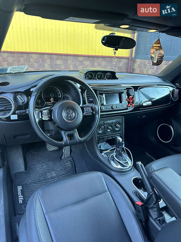 Кабріолет Volkswagen Beetle 2013 в Тернополі