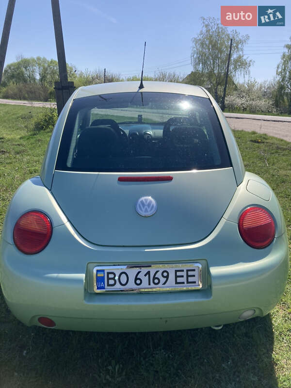 Хэтчбек Volkswagen Beetle 1999 в Кременце