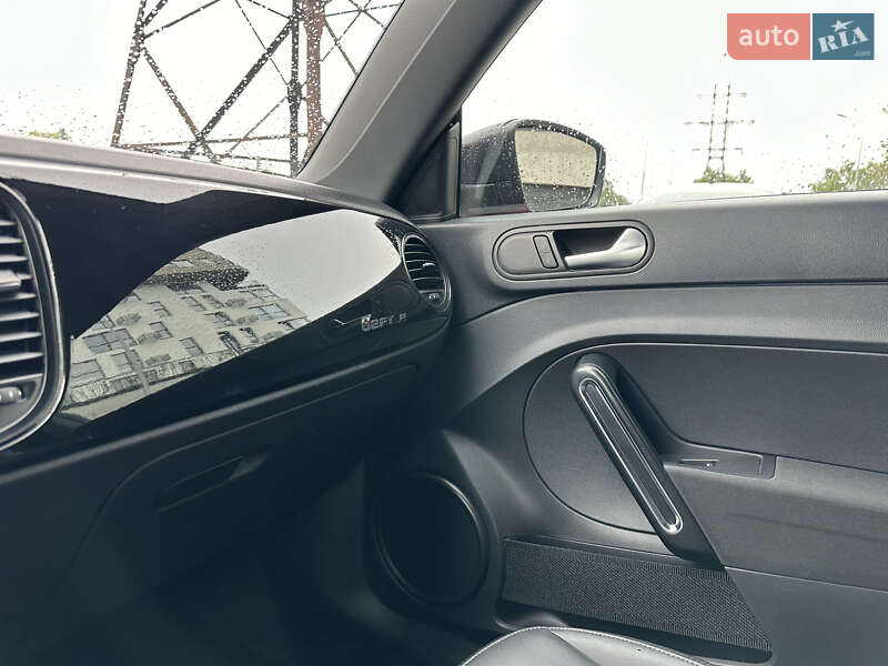 Хетчбек Volkswagen Beetle 2017 в Львові