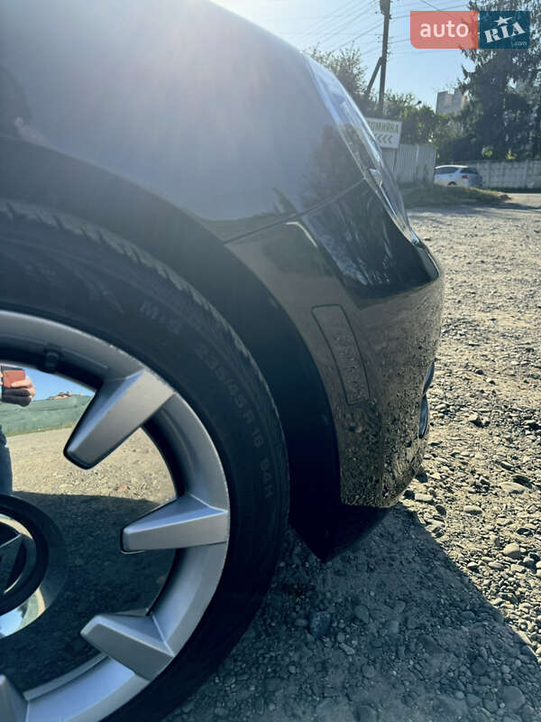 Хэтчбек Volkswagen Beetle 2015 в Ивано-Франковске