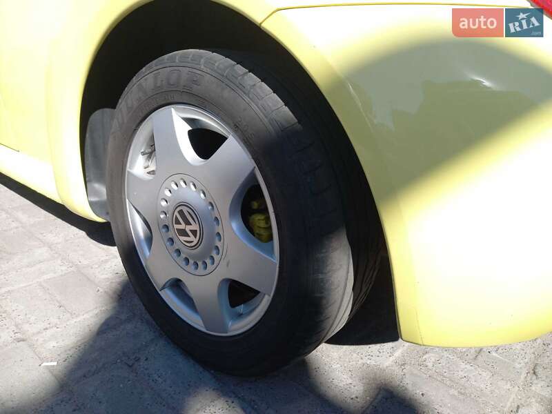 Хетчбек Volkswagen Beetle 1998 в Черкасах