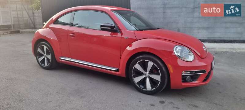 Хэтчбек Volkswagen Beetle 2013 в 