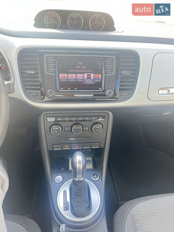Хетчбек Volkswagen Beetle 2016 в Запоріжжі