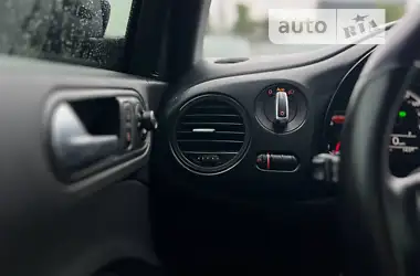 Volkswagen Beetle 2016