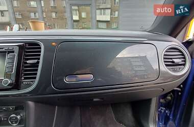Хетчбек Volkswagen Beetle 2014 в 