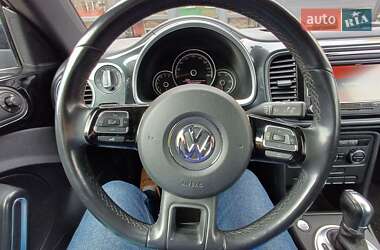 Хетчбек Volkswagen Beetle 2014 в 