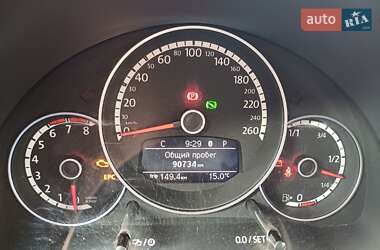 Хетчбек Volkswagen Beetle 2014 в 