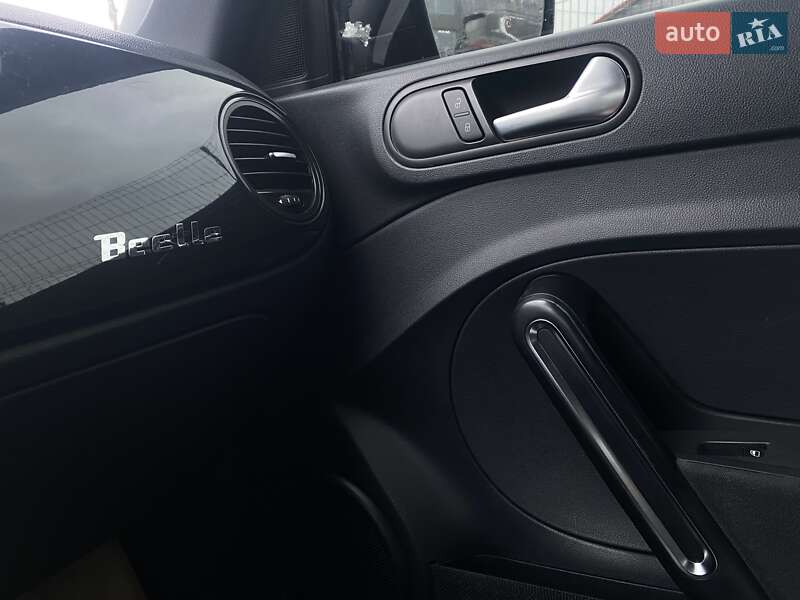 Хэтчбек Volkswagen Beetle 2018 в Черновцах
