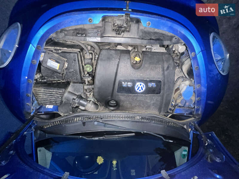 Хетчбек Volkswagen Beetle 2001 в Кропивницькому