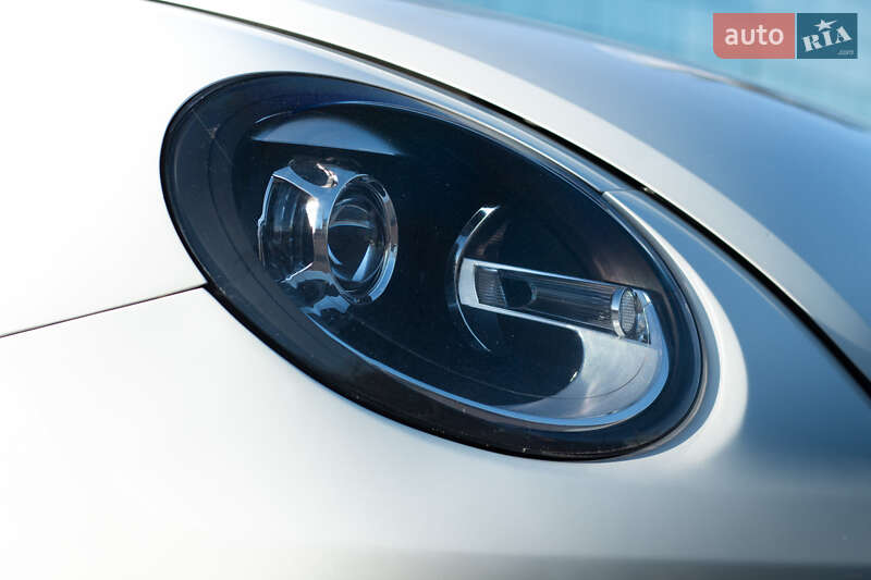 Хэтчбек Volkswagen Beetle 2017 в Киеве