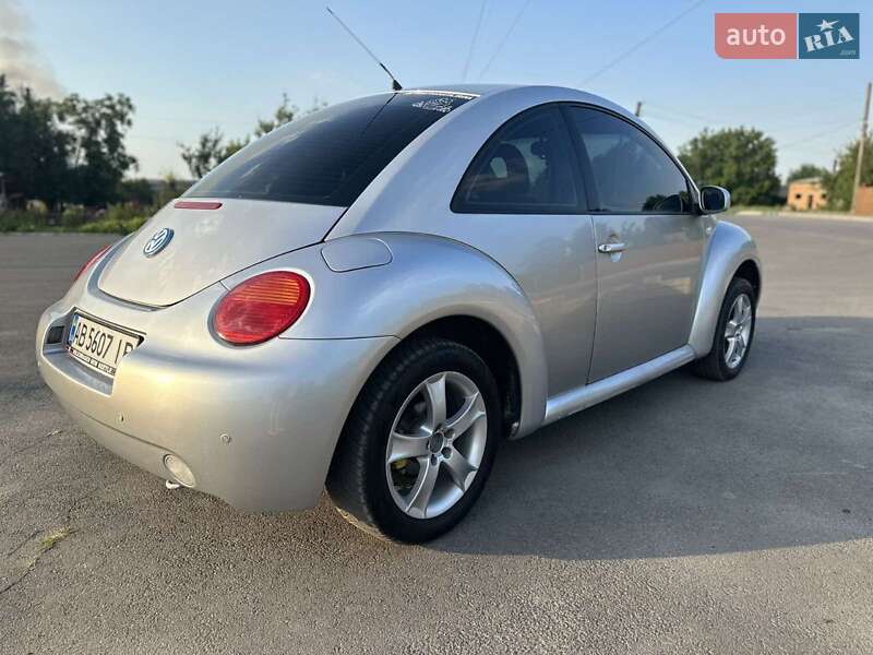Хэтчбек Volkswagen Beetle 2001 в Тульчине