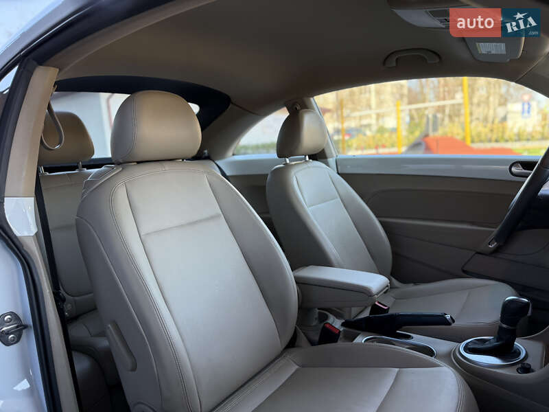 Хетчбек Volkswagen Beetle 2014 в Львові