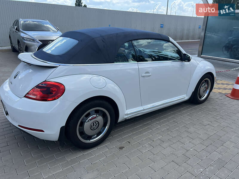 Кабріолет Volkswagen Beetle 2016 в Києві