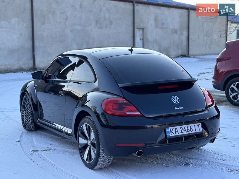 Хэтчбек Volkswagen Beetle 2012 в Владимире