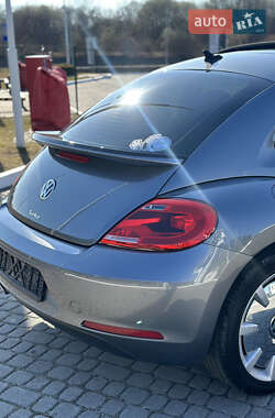 Хэтчбек Volkswagen Beetle 2016 в 
