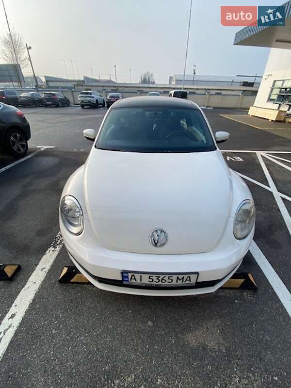 Volkswagen Beetle 2012