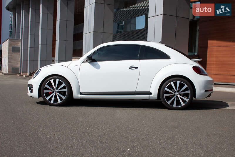 Хэтчбек Volkswagen Beetle 2017 в Киеве