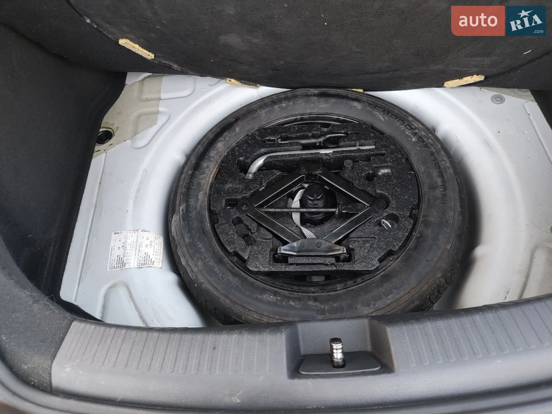 2015 Volkswagen Beetle - мініатюра 30