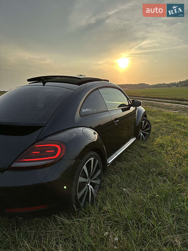 Хетчбек Volkswagen Beetle 2013 в Харкові