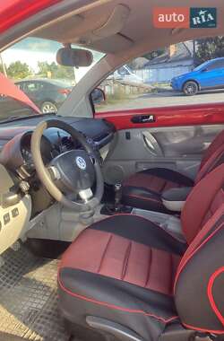 Хэтчбек Volkswagen Beetle 1999 в 