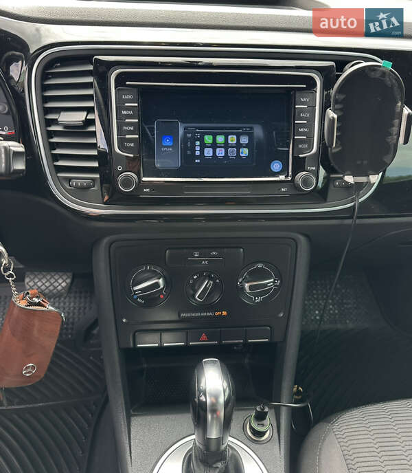 Хэтчбек Volkswagen Beetle 2014 в Днепре