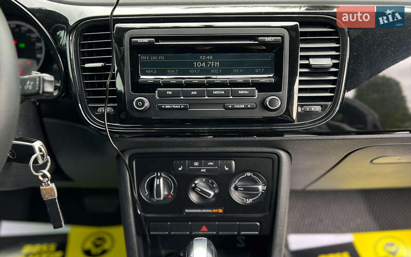 Хэтчбек Volkswagen Beetle 2014 в Львове