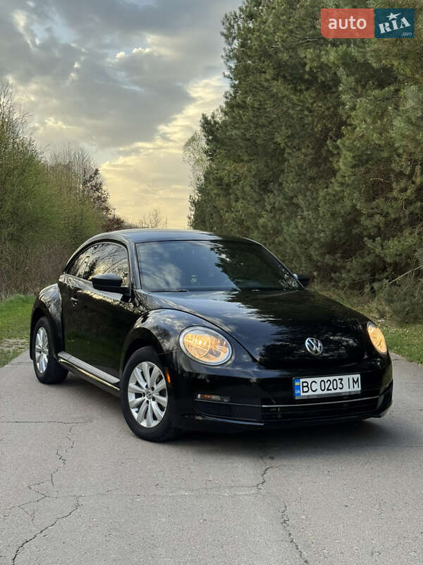 Хэтчбек Volkswagen Beetle 2014 в Львове