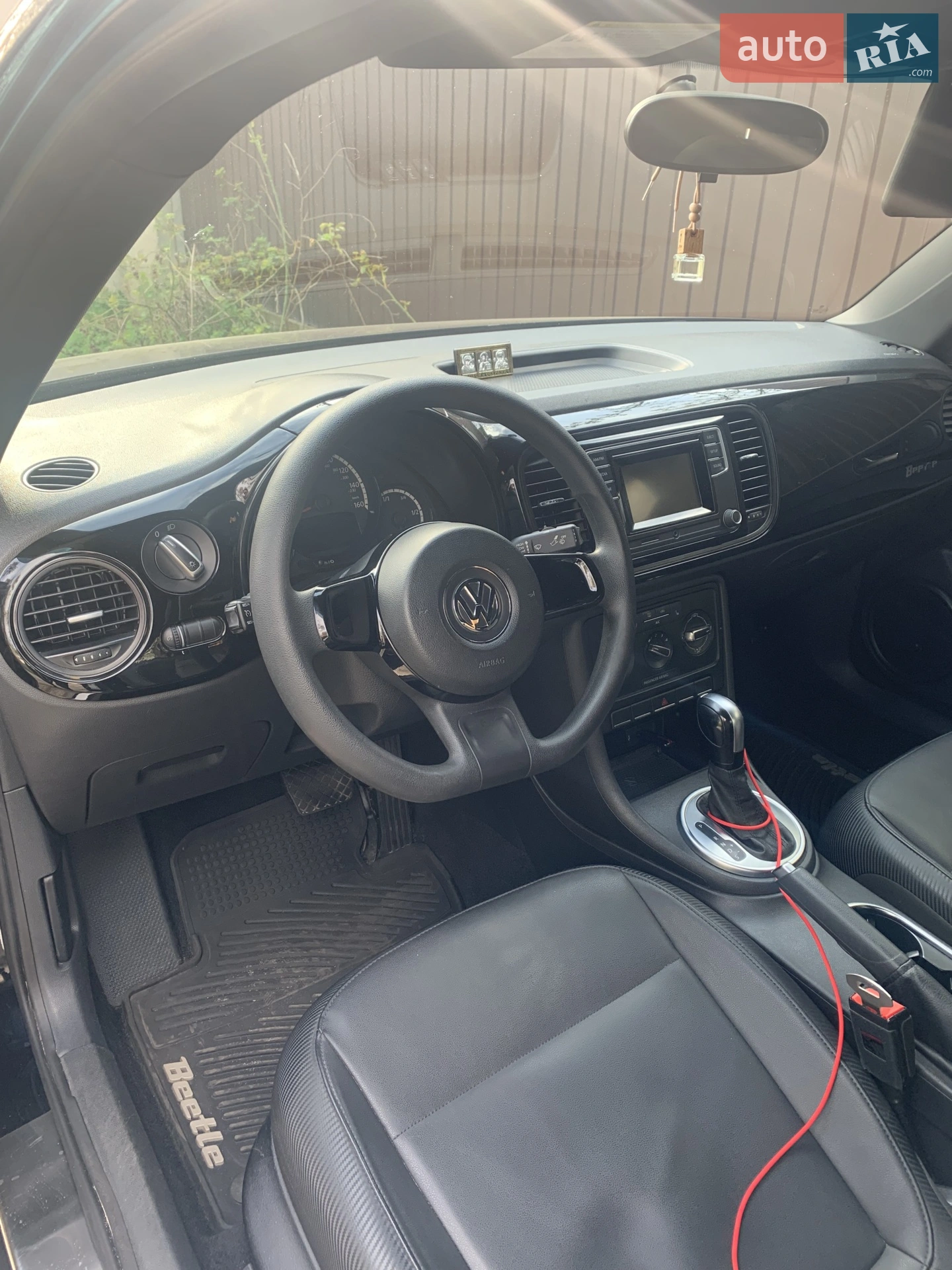2015 Volkswagen Beetle - мініатюра 5