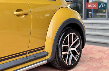 Хетчбек Volkswagen Beetle 2016 в 
