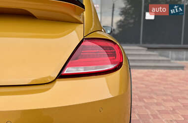 Хетчбек Volkswagen Beetle 2016 в 