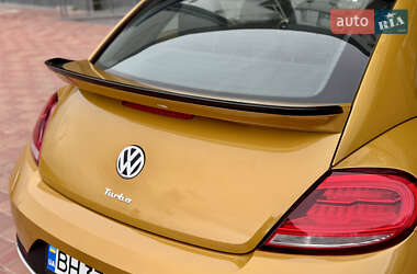 Хетчбек Volkswagen Beetle 2016 в 