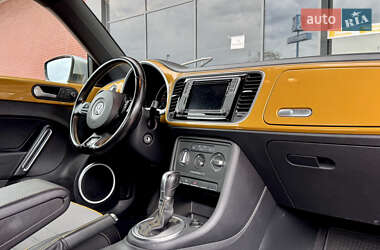 Хетчбек Volkswagen Beetle 2016 в 