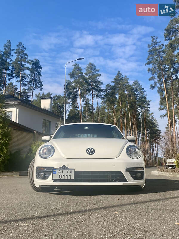 Хэтчбек Volkswagen Beetle 2013 в Киеве