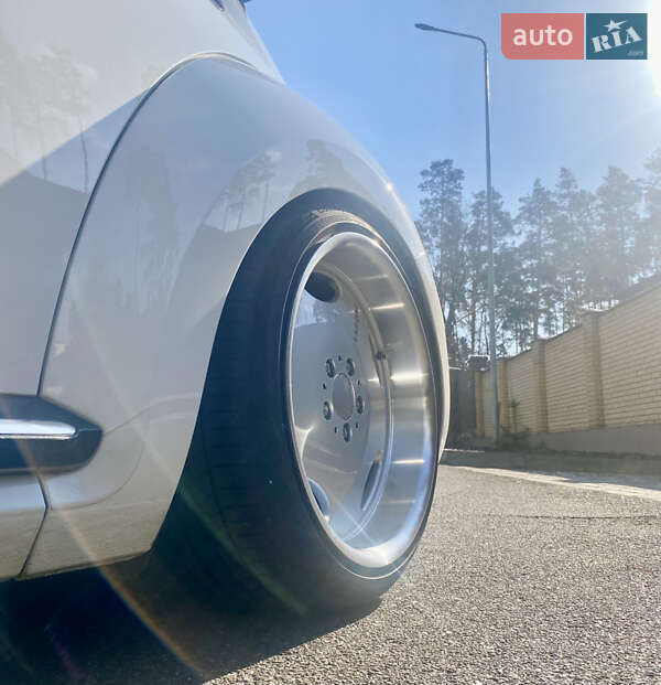 Хэтчбек Volkswagen Beetle 2013 в Киеве