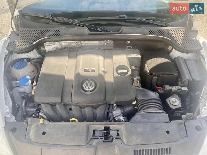 Хэтчбек Volkswagen Beetle 2013 в Киеве